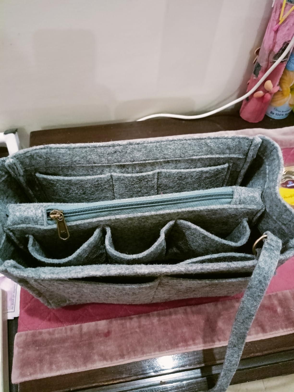 Felt Fabric Purse Organiser | Handbag Storage Solution | Efficient & Neat